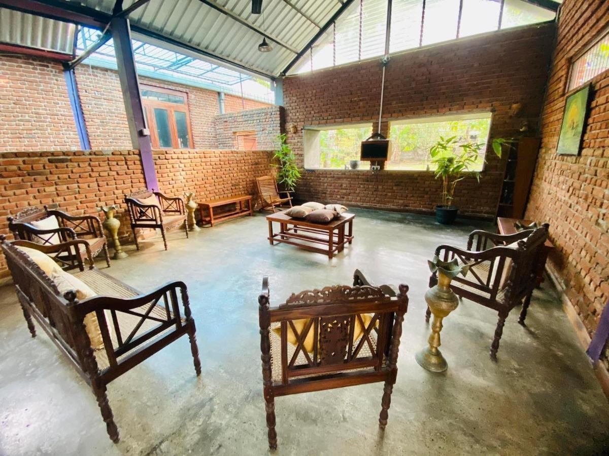 Tanty'S Hostel Galle Buitenkant foto