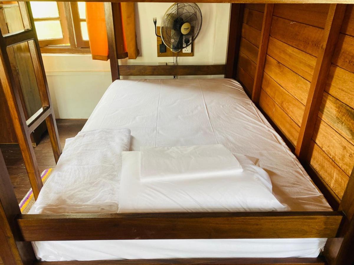 Tanty'S Hostel Galle Buitenkant foto