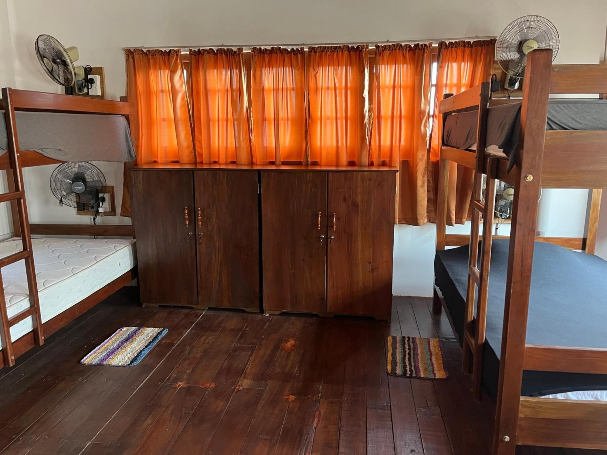 Tanty'S Hostel Galle Buitenkant foto