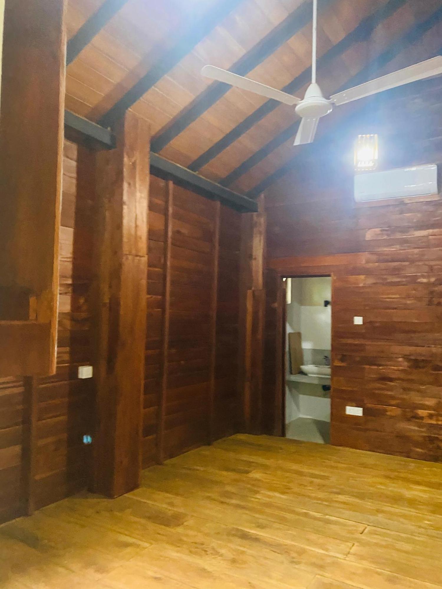 Tanty'S Hostel Galle Buitenkant foto
