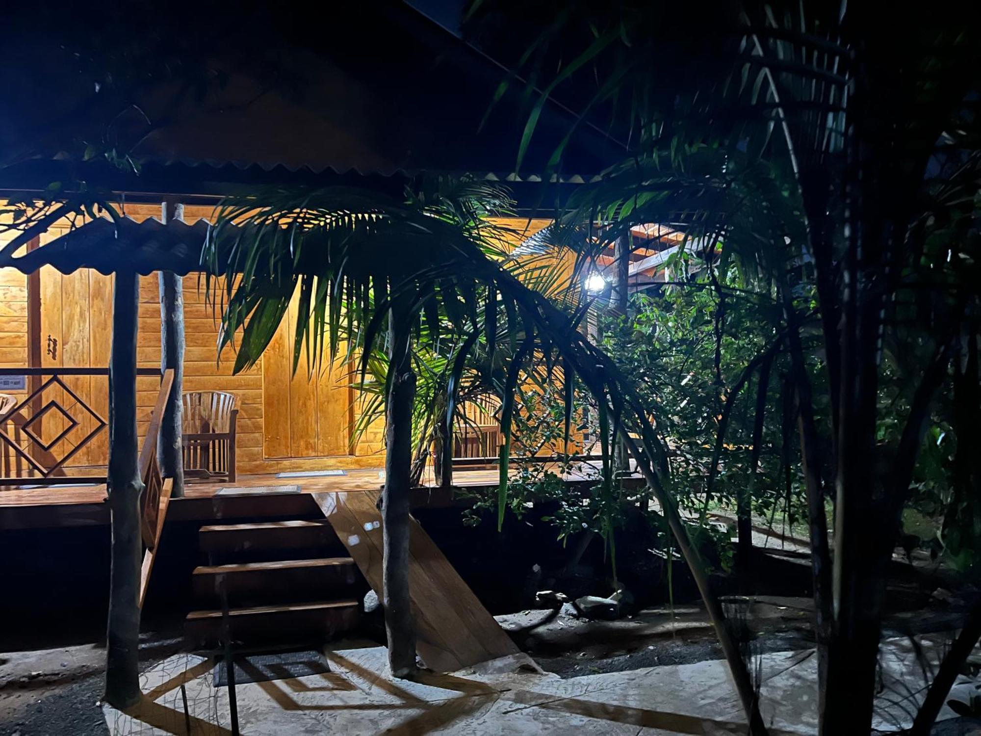 Tanty'S Hostel Galle Buitenkant foto